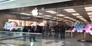 Find trusted Apple repairs near you — authorised & independent options across the UK.